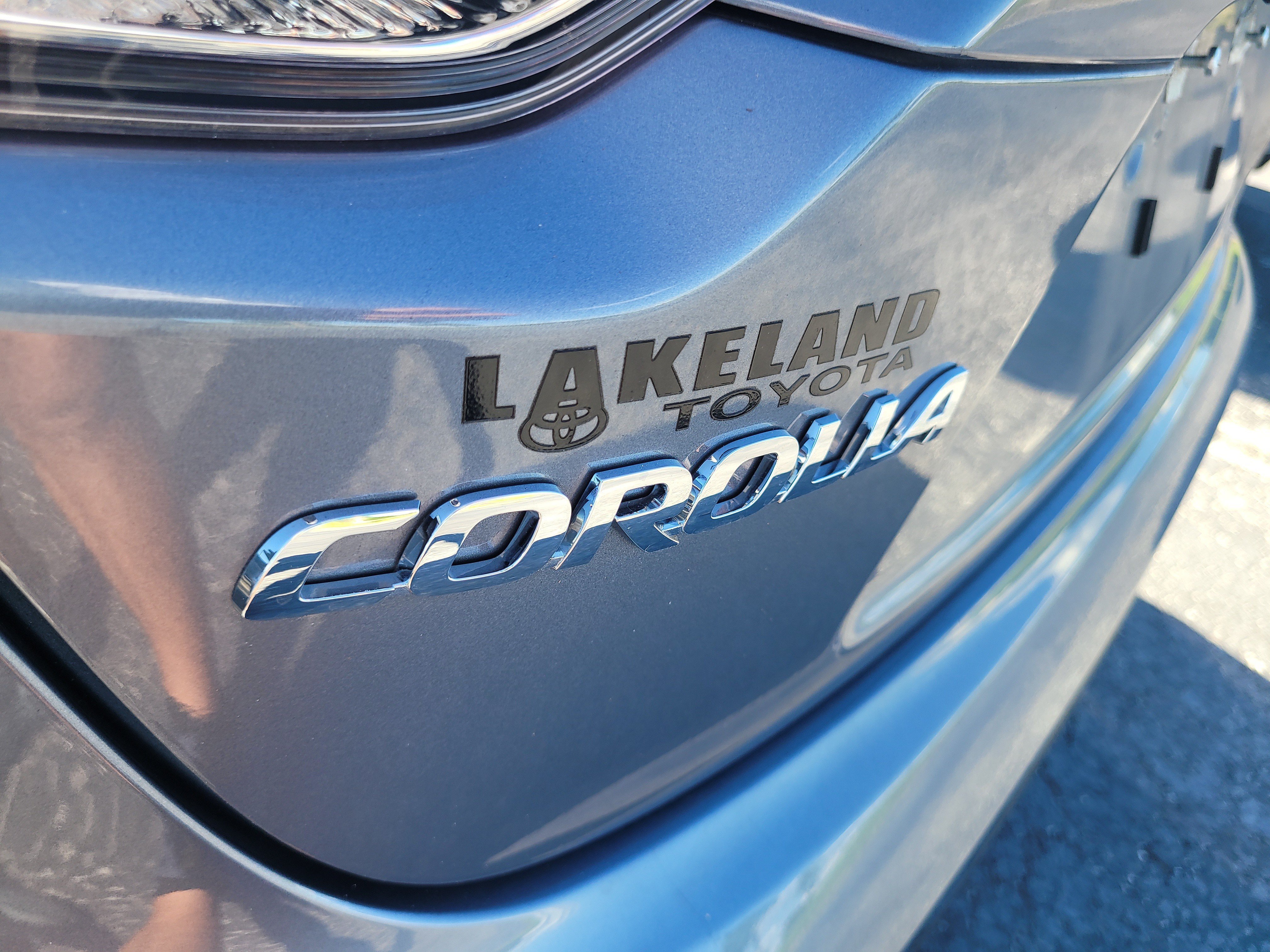 Used 2026 Toyota Corolla LE FWD image 11