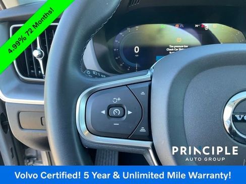Certified 2023 Volvo XC60 B5 Core image 23