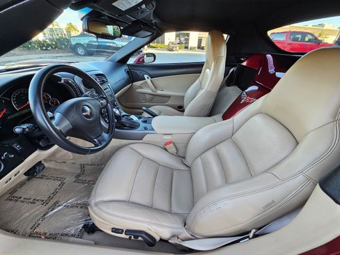 Used 2007 Chevrolet Corvette Convertible w/ Preferred Equipment Group image 17