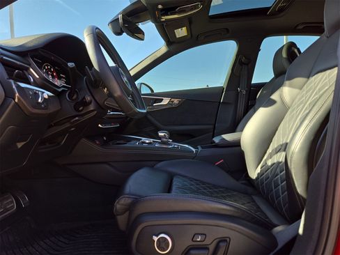 Used 2019 Audi S4 Prestige image 16