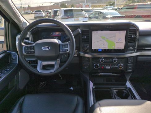 Used 2025 Ford F250 Lariat w/ Lariat Ultimate Package image 28