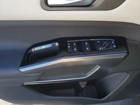 New 2026 Nissan Pathfinder SL image 21