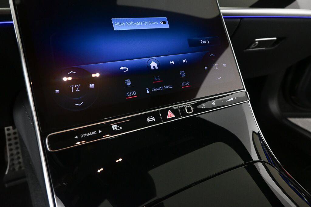 Certified 2025 Mercedes-Benz S 580 4MATIC Sedan image 14