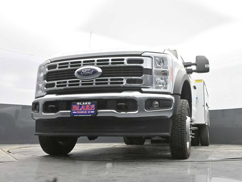 New 2023 Ford F550 4x4 Regular Cab Super Duty image 29
