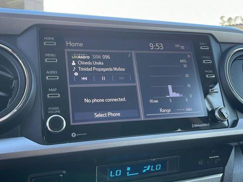 Used 2022 Toyota Tacoma SR5 image 19