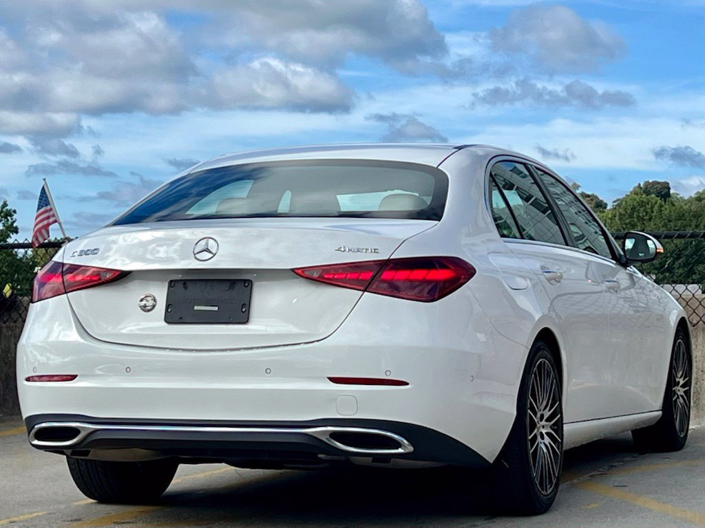 Used 2023 Mercedes-Benz C 300 4MATIC Sedan image 7