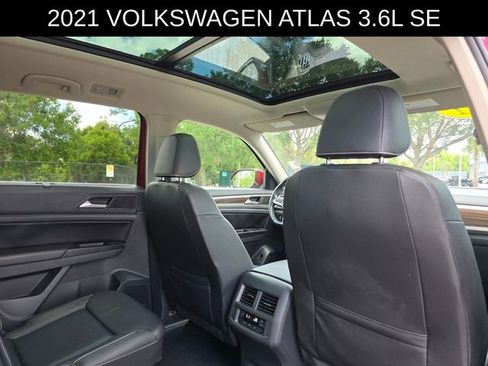 Used 2021 Volkswagen Atlas SE w/ Panoramic Sunroof Package FWD image 12