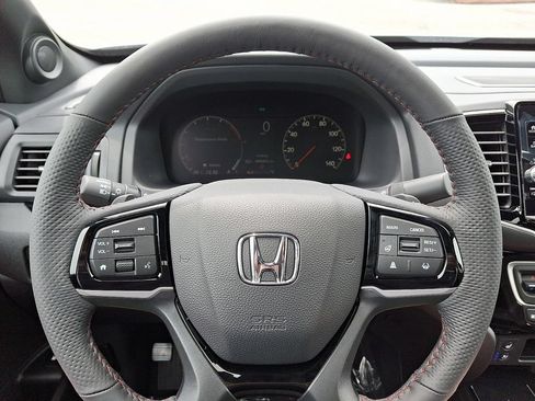 New 2026 Honda Ridgeline Black Edition image 10