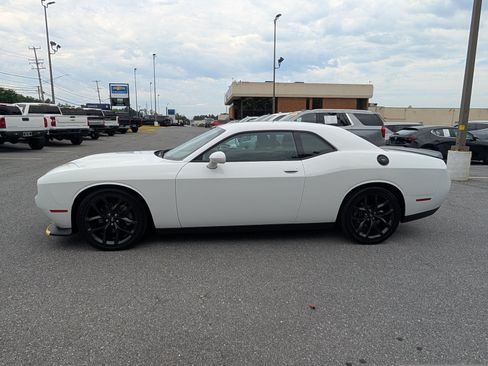 Used 2022 Dodge Challenger GT w/ Blacktop Package RWD image 2