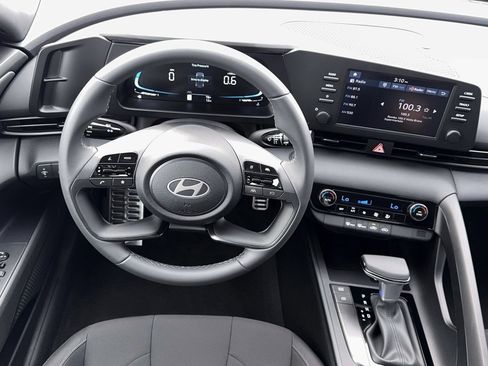 New 2026 Hyundai Elantra Sport w/ Cargo Package FWD image 17