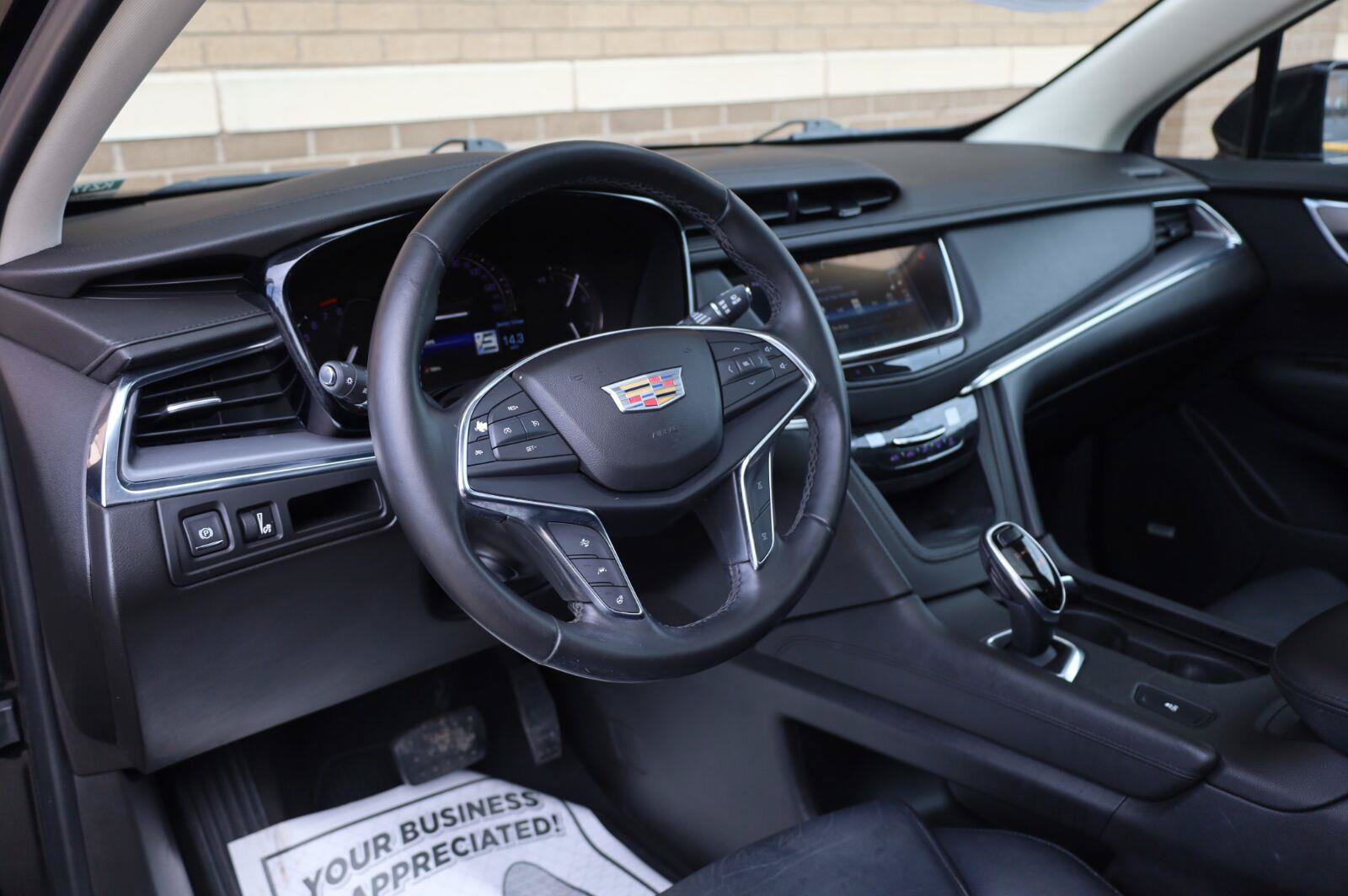 Used 2019 Cadillac XT5 Luxury FWD image 16