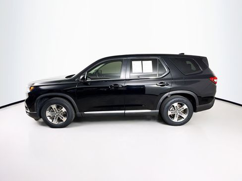 Certified 2025 Honda Pilot EX-L image 7