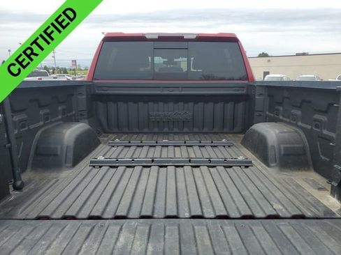Certified 2022 Chevrolet Silverado 1500 High Country w/ Safety Package II AWD/4WD image 28