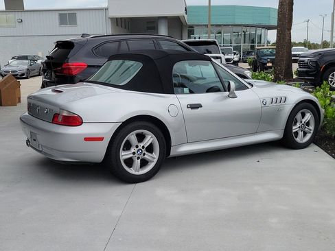 Used 2000 BMW Z3 2.5i RWD image 6
