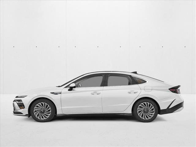 New 2026 Hyundai Sonata Limited FWD image 3