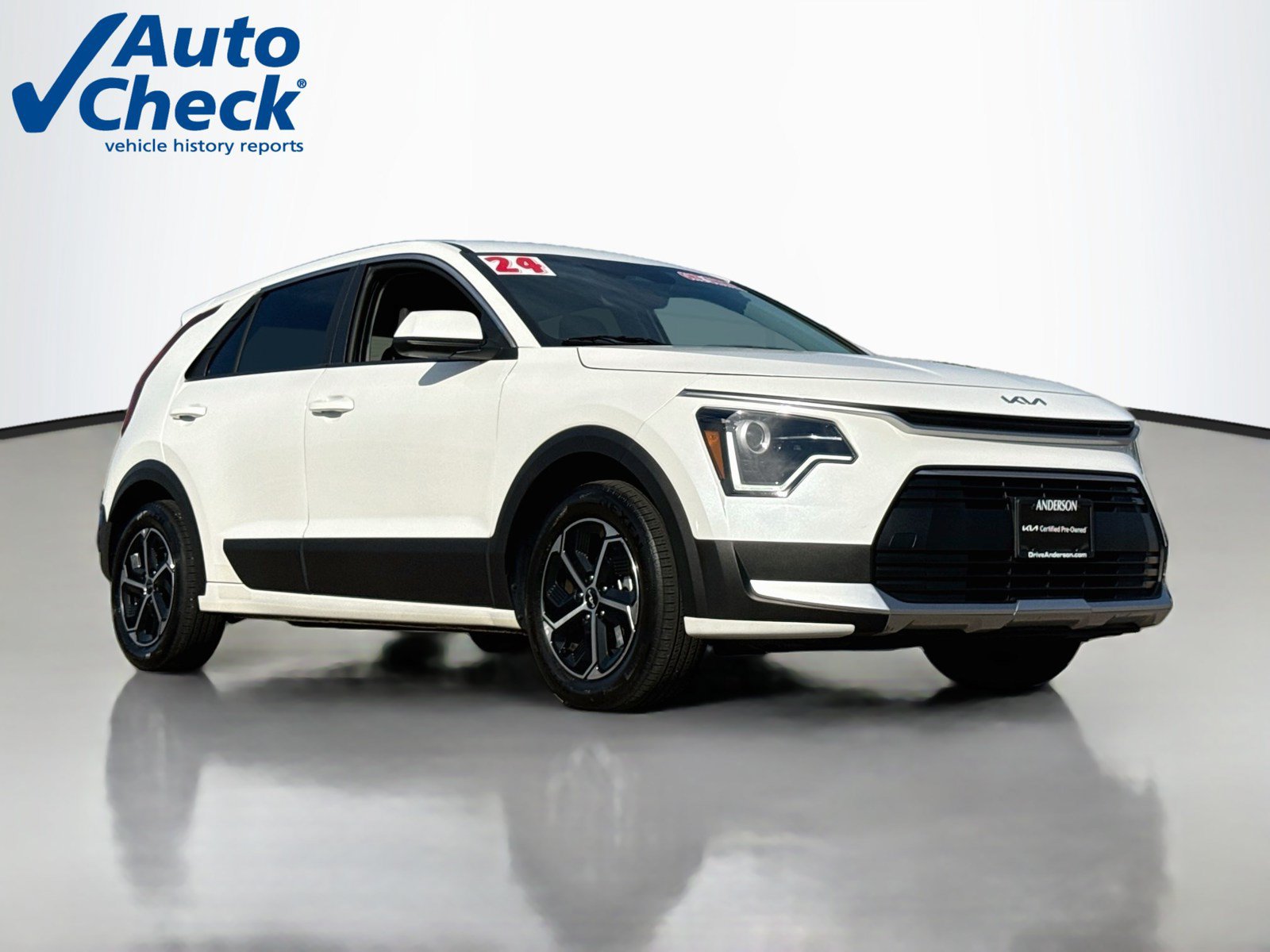 Used 2024 Kia Niro LX FWD image 1
