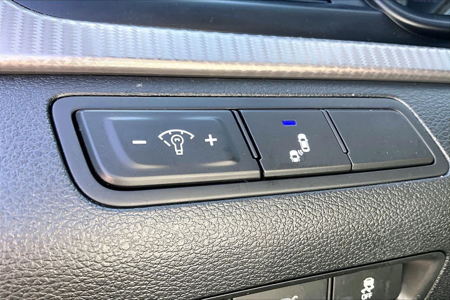 Used 2018 Hyundai Sonata Sport FWD image 31