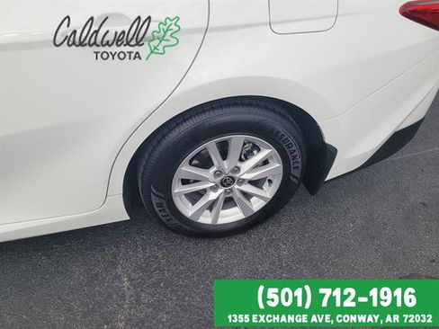 Used 2025 Toyota Camry LE image 9