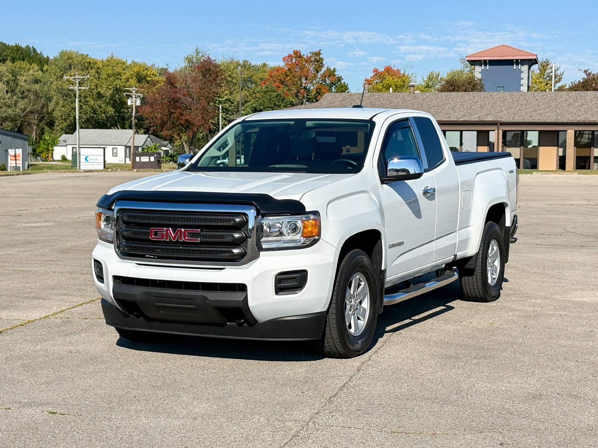 Used 2017 GMC Canyon 4x4 Extended Cab image 4