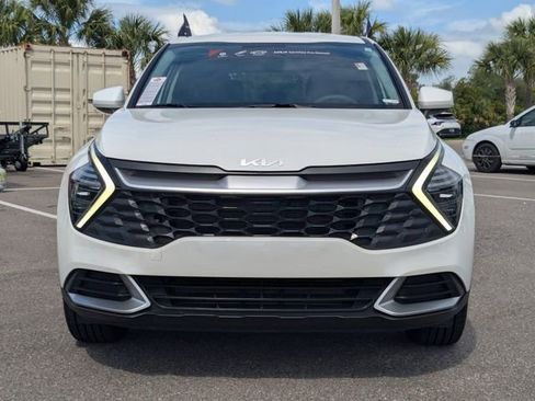 Certified 2024 Kia Sportage LX image 9