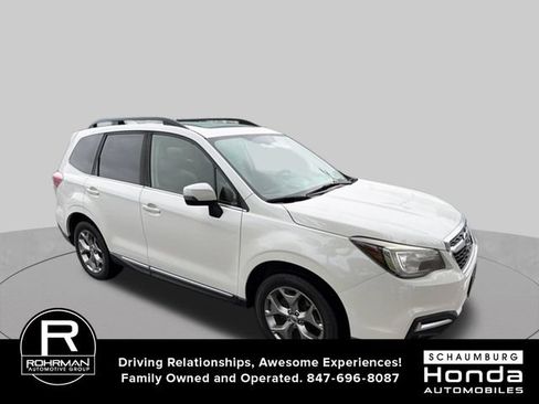 Used 2017 Subaru Forester 2.5i Touring w/ Popular Package #2 AWD/4WD image 3
