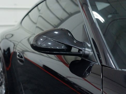 Used 2012 Porsche 911 Carrera 4 AWD/4WD image 17
