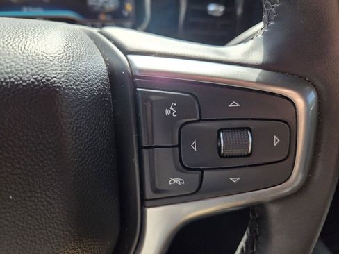 Used 2024 Chevrolet Silverado 1500 LT image 25