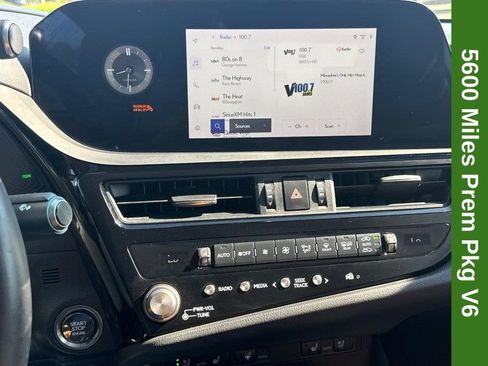 Used 2025 Lexus ES 350 w/ Premium Package FWD image 18