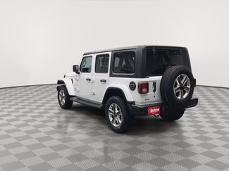 Used 2018 Jeep Wrangler Unlimited Sahara video 2