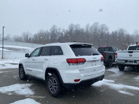 Used 2022 Jeep Grand Cherokee Limited image 4