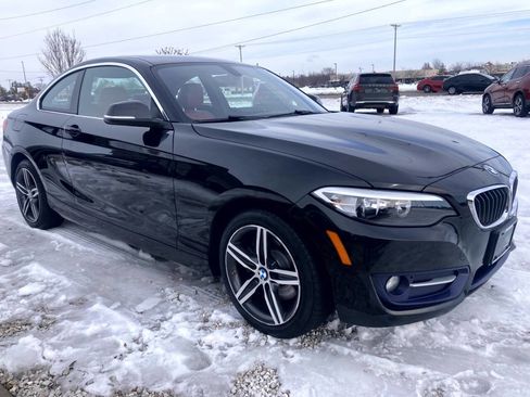 Used 2017 BMW 230i xDrive Coupe image 4