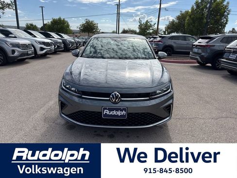 New 2025 Volkswagen Jetta SEL image 8