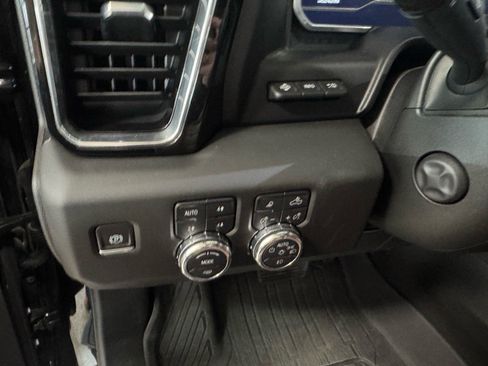 Certified 2023 GMC Sierra 1500 Denali Ultimate AWD/4WD image 20