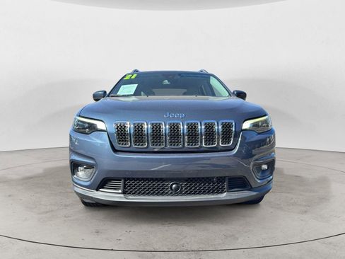 Used 2021 Jeep Cherokee Latitude Lux w/ Comfort/Convenience Group image 2