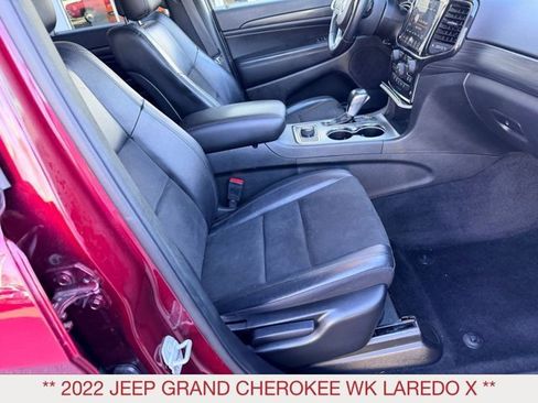 Certified 2022 Jeep Grand Cherokee Laredo X image 10