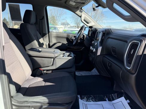 Used 2019 GMC Sierra 1500 SLE AWD/4WD image 18