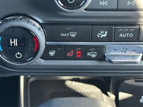 New 2025 Ford Bronco Badlands image 27