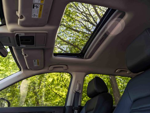 Used 2024 Honda CR-V EX-L image 33