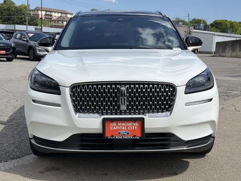 Used 2022 Lincoln Corsair AWD w/ Premium Package image 10