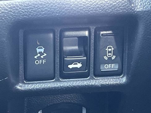 Used 2013 INFINITI G37 X w/ Premium Pkg image 19