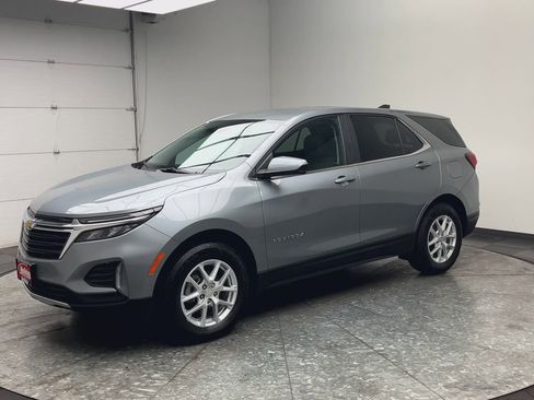 Certified 2023 Chevrolet Equinox LT w/ Driver Convenience Package image 35