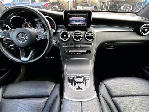 Used 2018 Mercedes-Benz GLC 300 4MATIC Coupe image 15