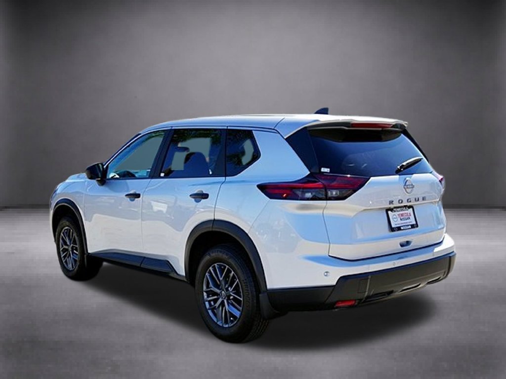 New 2025 Nissan Rogue S FWD image 7