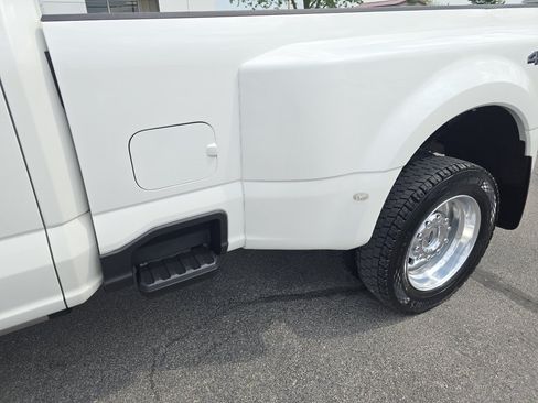 Used 2024 Ford F450 Platinum AWD/4WD image 16