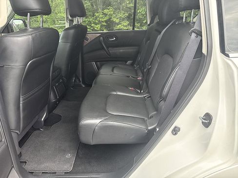 Certified 2024 Nissan Armada SL w/ Cargo Package AWD/4WD image 24