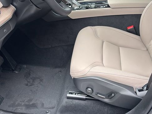 New 2026 Volvo XC90 B6 Plus AWD/4WD image 26