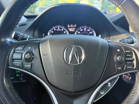 Used 2020 Acura MDX SH-AWD w/ Technology Package image 14