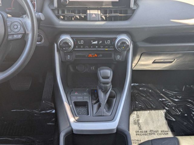 Used 2024 Toyota RAV4 XLE FWD image 19