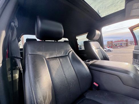 Used 2015 Ford F350 Lariat image 27