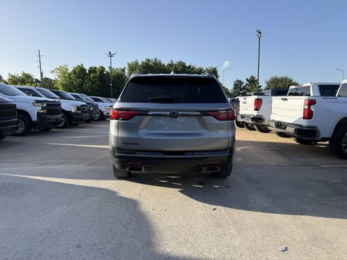 Used 2023 Chevrolet Traverse Premier w/ Redline Edition FWD image 39